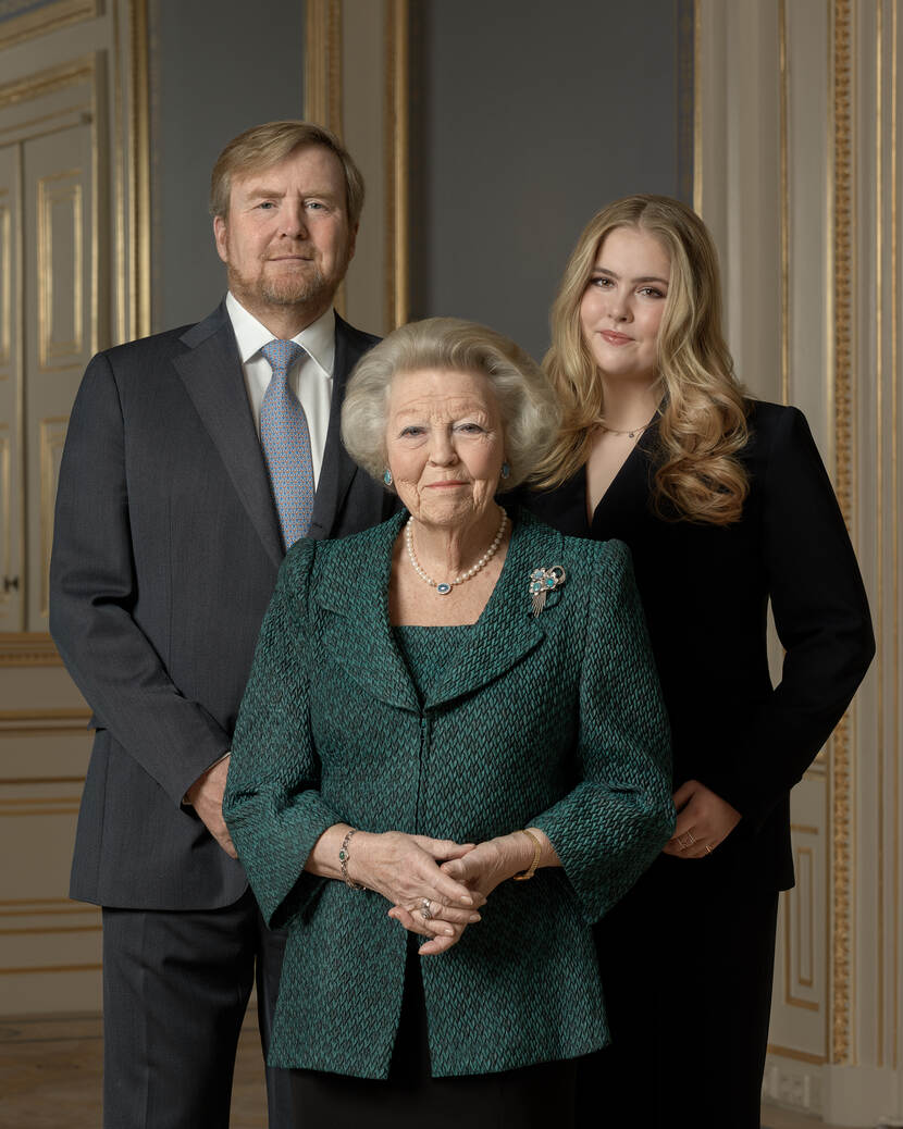 King Willem-Alexander, Princess Beatrix and the Princess of Orange