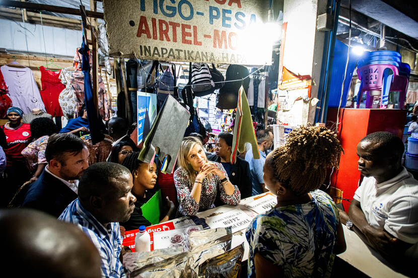 Queen Máxima pays a visit to Tanzania (UNSGSA)