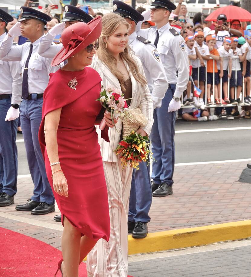Queen Máxima and the Princess of Orange in Aruba