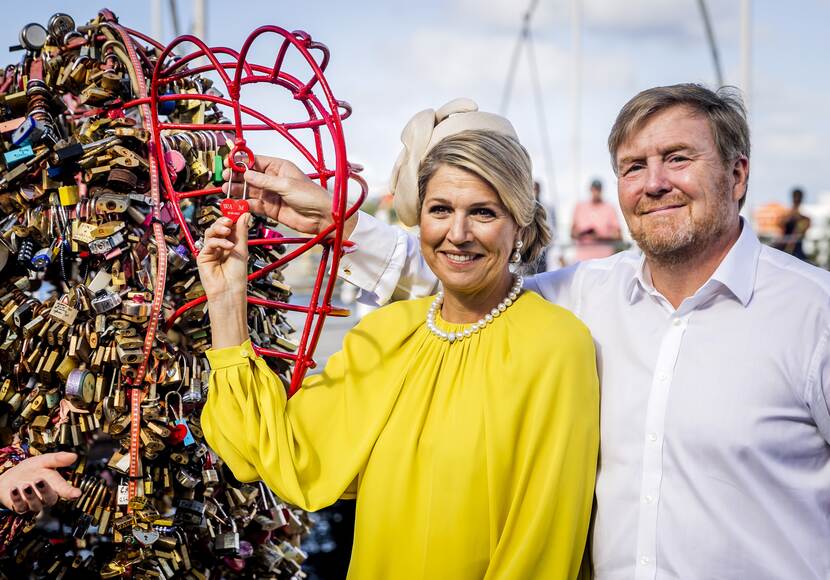 King Willem-Alexander and Queen Máxima at Punda Love Heart in Curacao