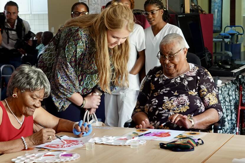 The Princess of Orange at the White and Yellow Cross residential home in St Maarten