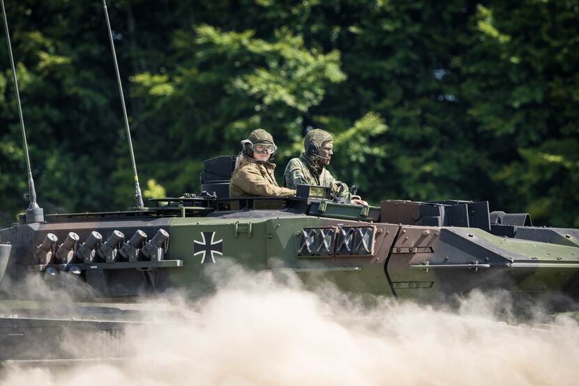 The Princess of Orange visits the Royal Netherlands Army