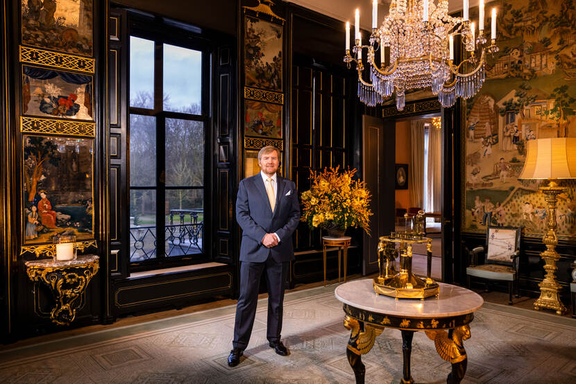 Koning in de Chinese Zaal.