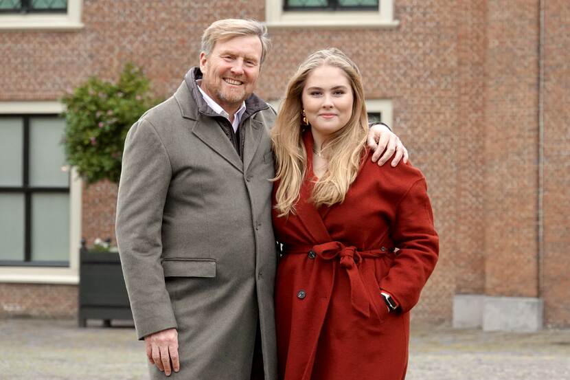 2023 King Willem-Alexander and the Princess of Orange at the winter photo session