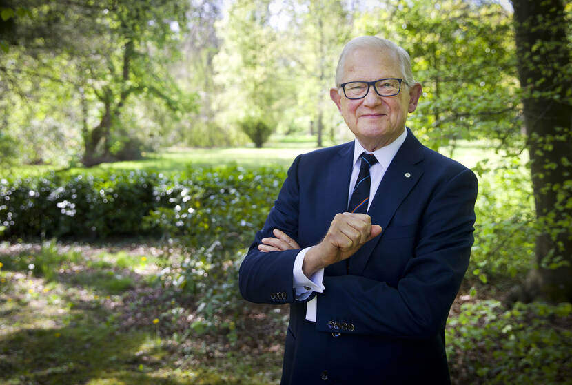 prof. mr. Pieter van Vollenhoven