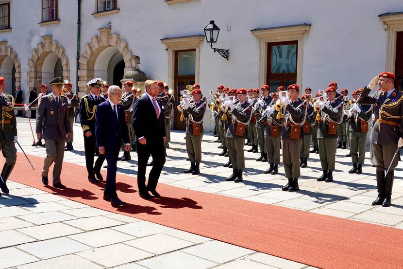 Welcome ceremony at the Hofburg in Vienna