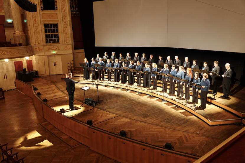 King Willem-Alexander and Queen Máxima host a concert in the Konzerthaus by the Netherlands Chamber Choir