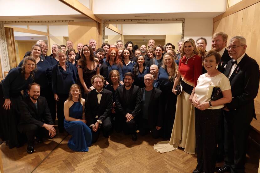 King Willem-Alexander and Queen Máxima meet the Netherlands Chamber Choir