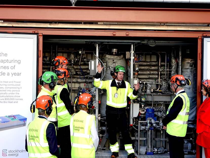 King Willem-Alexander and Queen Máxima visit energy company Stockholm Exergi