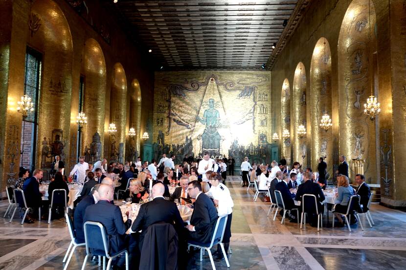 King Willem-Alexander and Queen Máxima lunch at Stockholm city hall