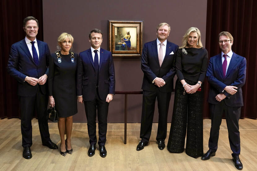 King Willem-Alexander, Queen Máxima, President Macron and Brigitte Macron Vermeer Rijksmuseum