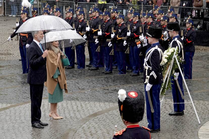 State visit Republic of Spain wreath laying