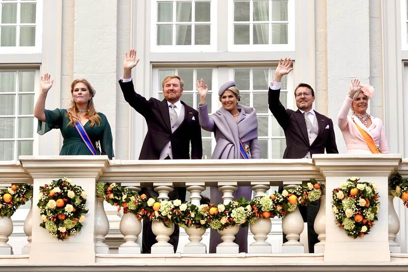The Princess of Orange, King Willem-Alexander, Queen Máxima, Prince Constantijn and Princess Laurentien